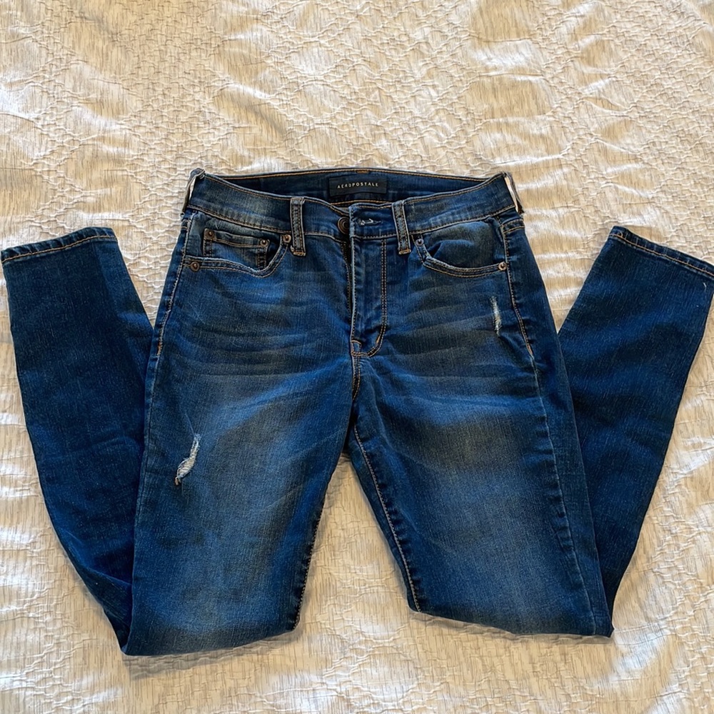 Distressed High Waisted Jeggings